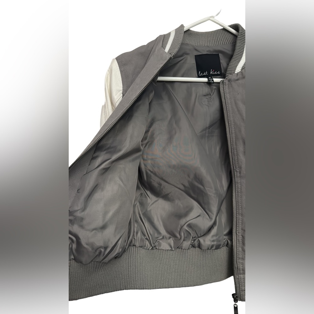 Last kiss varsity fashionable gray womens size Medium - Picture 3 of 4